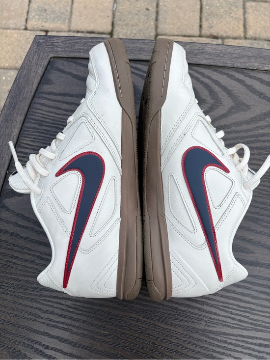 Nike Gato Men’s indoor soccer sneakers 10 main image 4